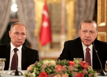 Ο Ερντογάν παροτρύνει τον Πούτιν να κηρύξει κατάπαυση πυρός στην Ουκρανία
