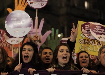 Διαδήλωση στην Κωνσταντινούπολη για τα δικαιώματα των γυναικών