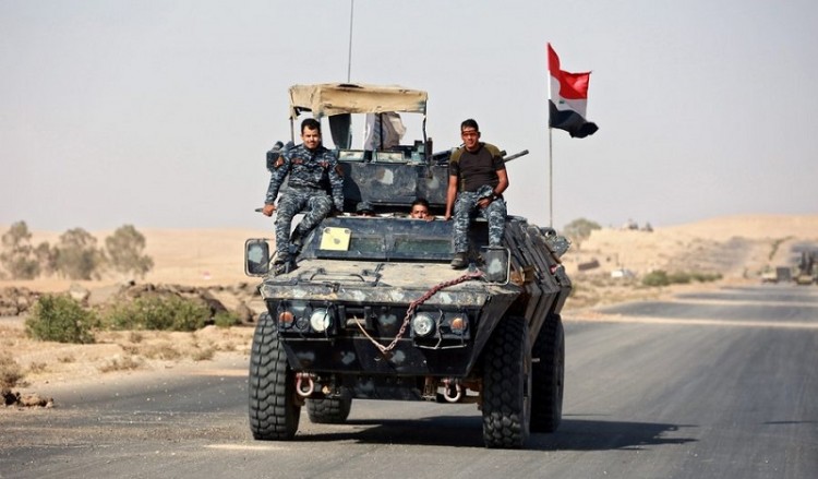 Η Μοσούλη πέφτει – Τουρκικά άρματα μεταφέρονται στα σύνορα με το Ιράκ