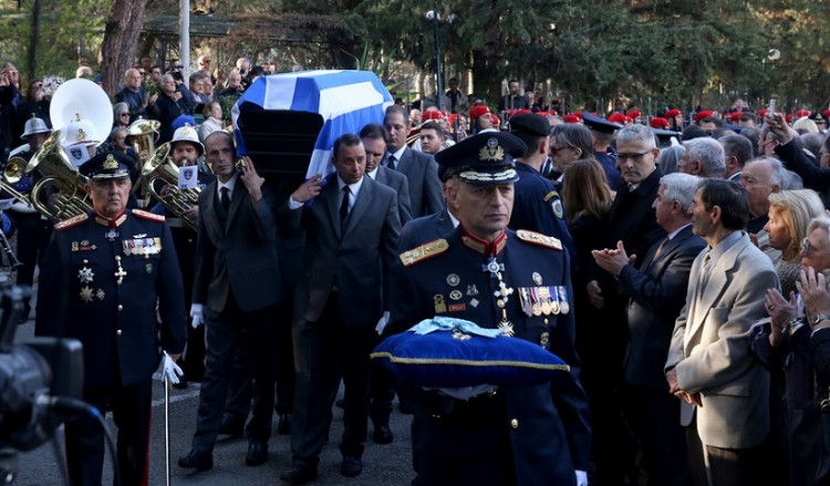 Με τιμές αρχηγού κράτους η Ελλάδα αποχαιρέτησε τον Κωστή Στεφανόπουλο (φωτο, βίντεο)