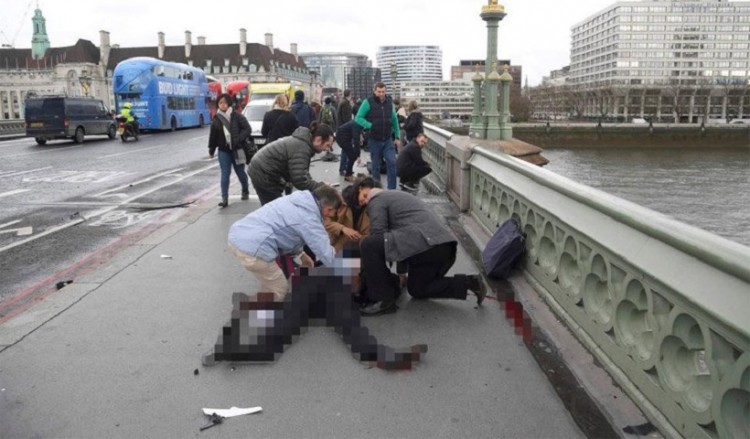Τρομοκρατική επίθεση έξω από το βρετανικό Κοινοβούλιο – Πληροφορίες για δύο νεκρούς