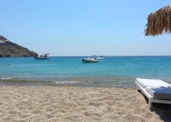 Telegraph: Τρεις ελληνικές παραλίες στις 20 καλύτερες του κόσμου