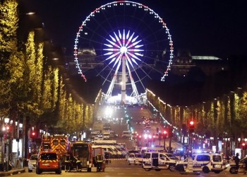 Γνωστός στις γαλλικές Αρχές ο δράστης της επίθεσης στο Παρίσι