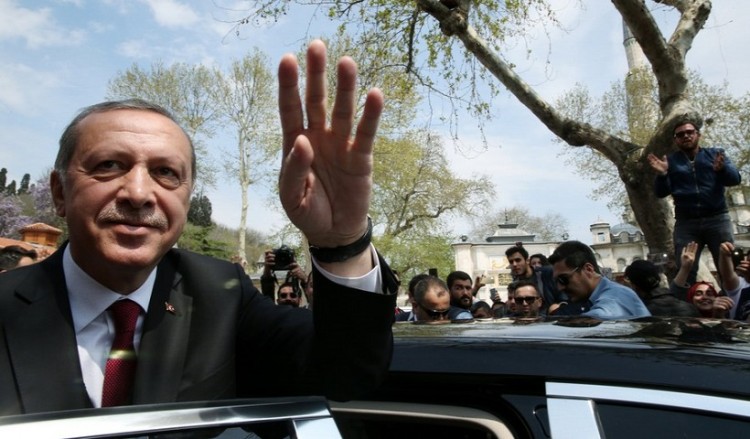 Οργισμένη απάντηση Ερντογάν στα περί παρατυπιών στο δημοψήφισμα