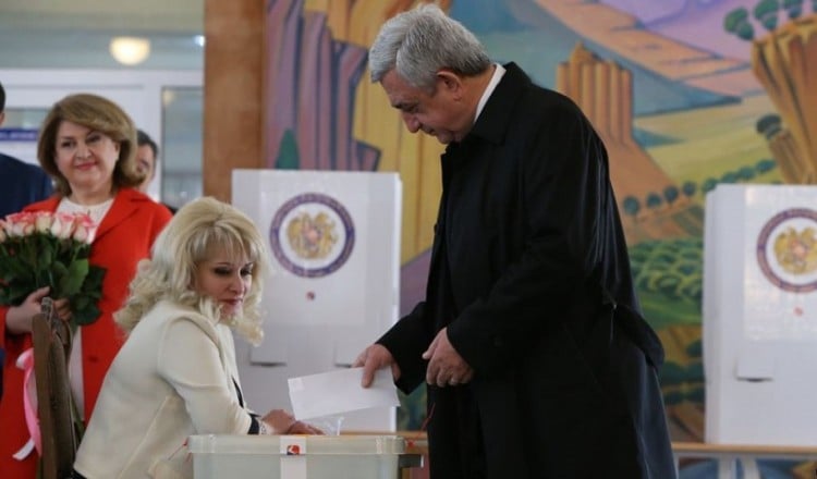Προηγείται το κυβερνών κόμμα στις εκλογές της Αρμενίας