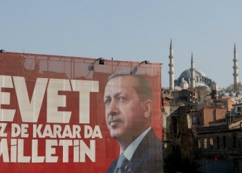 Η Τουρκία ενώπιον ενός ιστορικής σημασίας δημοψηφίσματος – Άνοιξαν οι κάλπες