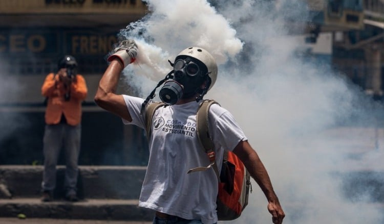 Βενεζουέλα: Στους τέσσερις οι νεκροί στις αντικυβερνητικές διαδηλώσεις