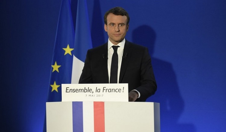 Ο Μακρόν δεν θα λάβει τη σύνταξη που δικαιούνται όλοι οι πρώην πρόεδροι της Γαλλίας 3