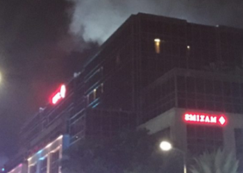 Πυροβολισμοί και εκρήξεις σε μεγάλο ξενοδοχείο στις Φιλιππίνες