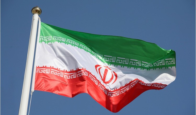 Ιράν: Η Τεχεράνη θα απαντήσει αυστηρά σε οποιαδήποτε απειλή των ΗΠΑ