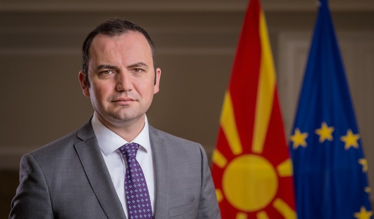 Μπούγιαρ Οσμάνι: Η Αθήνα αποδέχεται τον όρο «Μακεδονία» στη νέα σύνθετη ονομασία