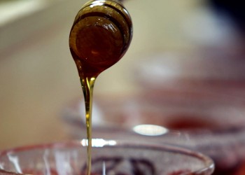 Ζαντόμελον: Ένα μέλι από τον Πόντο που νίκησε τους Μύριους του Ξενοφώντα! - Cover Image