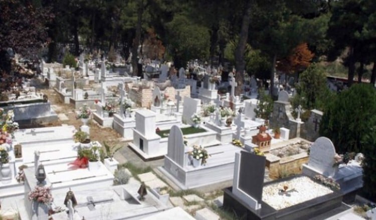 Στο νεκροταφείο επικεντρώνονται οι έρευνες για το φόνο της Δώρας Ζέμπερη