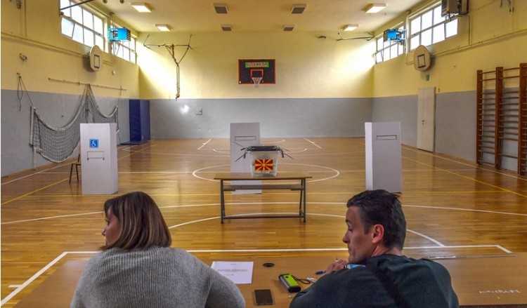 ΠΓΔΜ: Στο 22,65% η συμμετοχή στο δημοψήφισμα 4 ώρες πριν από το κλείσιμο της κάλπης
