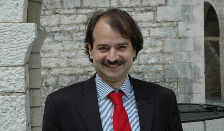 Γιάννης Ιωαννίδης, ο καθηγητής που μπήκε στην Εθνική Ακαδημία Ιατρικής των ΗΠΑ