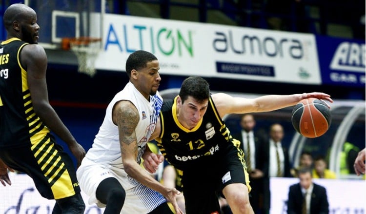 Basket League: Η ΑΕΚ πέρασε νικηφόρα από τον Χολαργό