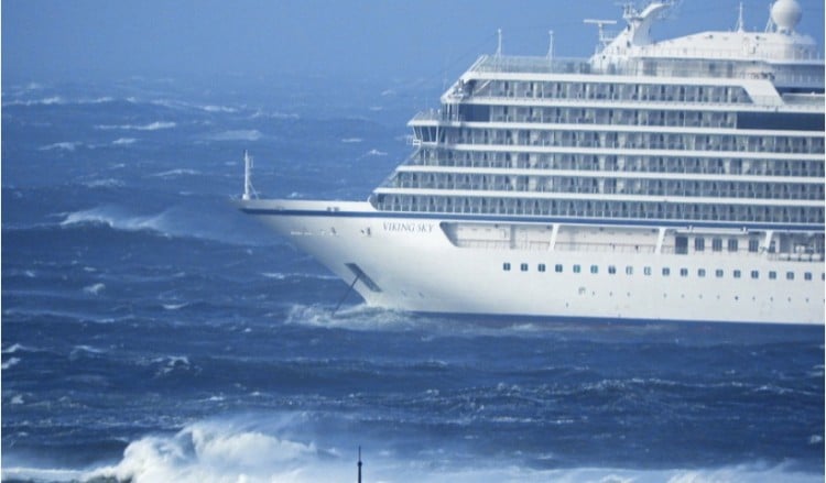 Νορβηγία: Διακόπηκε η επιχείρηση εκκένωσης του κρουαζιερόπλοιου Viking Sky