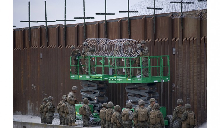 ΗΠΑ: Το Πεντάγωνο εκταμιεύει 1 δισ. δολάρια για το τείχος στα σύνορα με το Μεξικό