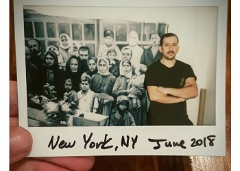 Ο Γιώργος Ταξίδης, ο εικαστικός που αφηγείται ιστορίες, συστήνεται στη Νέα Υόρκη