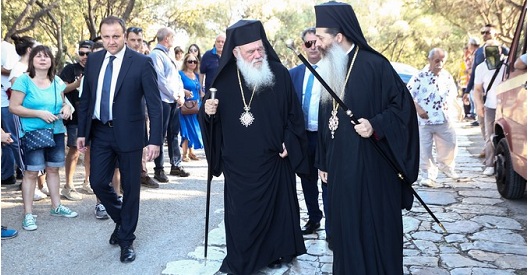 Η Εκκλησία της Ελλάδος τίμησε τον ιδρυτή της Απόστολο Παύλο στον Ιερό Βράχο του Αρείου Πάγου