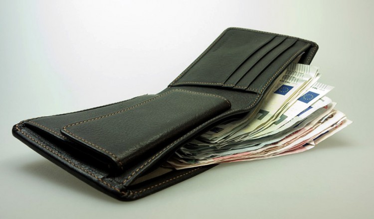 Έρευνα: Ένα χαμένο πορτοφόλι γεμάτο χρήματα είναι πιο πιθανό να επιστραφεί