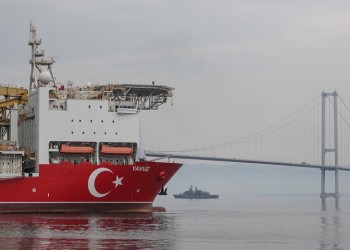 Η Τουρκία αγοράζει νέο πλοίο-γεωτρύπανο
