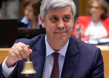 Πορτογαλία: Ο Σεντένο παραιτείται από υπουργός Οικονομικών και από το Eurogroup