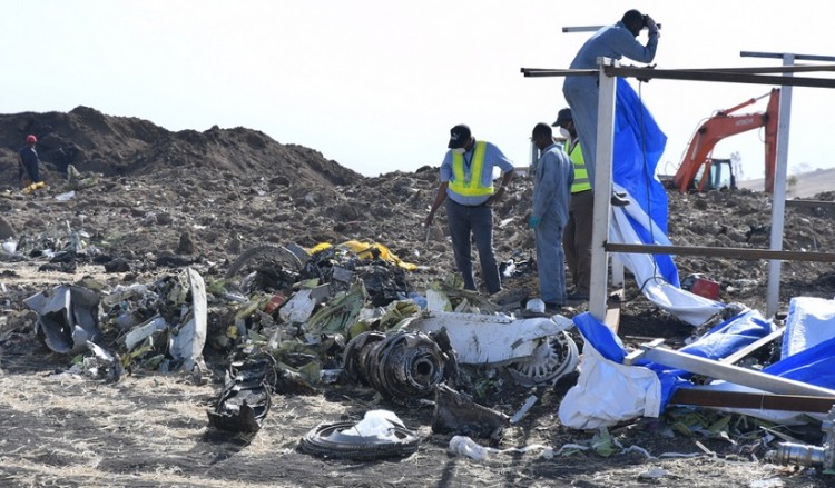 H Boeing χορηγεί 100 εκατ. δολάρια στις οικογένειες θυμάτων των αεροπορικών δυστυχημάτων σε Ινδονησία και Αιθιοπία