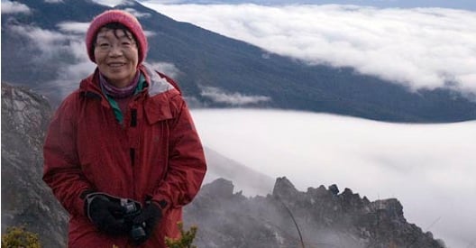 Junko Tabei: 80 χρόνια από τη γέννηση της πρώτης γυναίκας που κατέκτησε το Έβερεστ