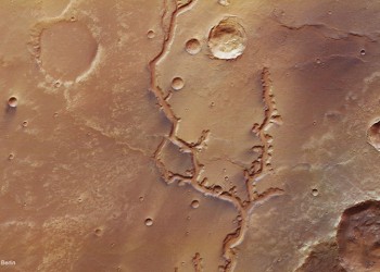 Νέες φωτογραφίες αρχαίων κοιλάδων του Άρη από το Mars Express της ESA