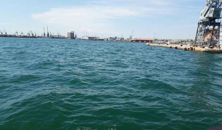 Θεσσαλονίκη: Ελεύθεροι ο κεντρικός λιμενάρχης και οι πλοηγοί για το χρηματισμό στο λιμάνι
