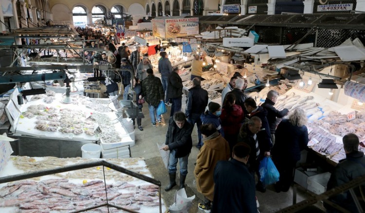 Οδηγίες για τη σωστή αγορά θαλασσινών για την Καθαρά Δευτέρα