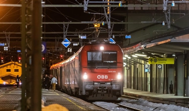 Covid-19: Η Αυστρία διέκοψε για 4 ώρες όλες τις σιδηροδρομικές συνδέσεις με την Ιταλία