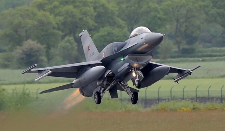 ΓΕΕΘΑ: Τουρκικό F-16 πέταξε πάνω από τη Σάμο