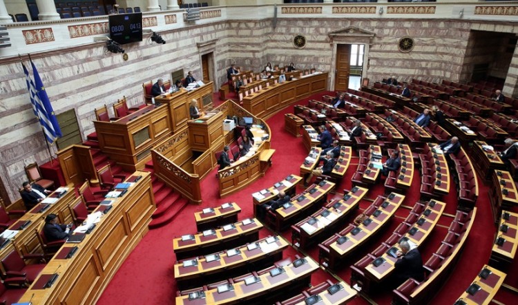 Βουλή: «Όχι» στην άρση ασυλίας 54 βουλευτών ΣΥΡΙΖΑ για τη Συμφωνία Πρεσπών