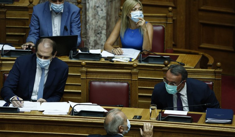 Βουλή: «Ναι» στις συμφωνίες της Ελλάδας με Ρωσία, Ισραήλ και Βουλγαρία