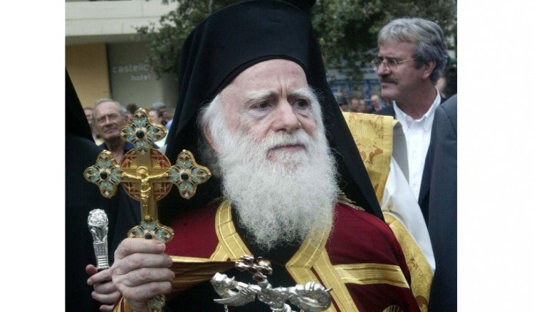Σταθερά κρίσιμη η κατάσταση του αρχιεπισκόπου Κρήτης Ειρηναίου