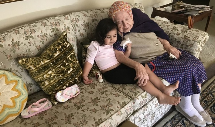 102χρονη από την Καλιφόρνια έδωσε 1.000.000 δολάρια για την Αρμενία (φωτο)