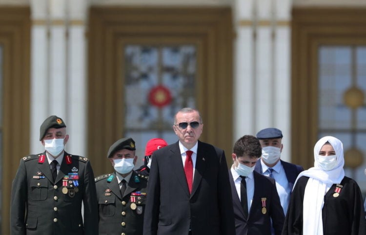 Ο πρόεδρος της Τουρκίας σε εκδηλώσεις για την επέτειο από το αποτυχημένο πραξικόπημα του 2016 (φωτ. αρχείου: AΠΕ-ΜΠΕ/ Τουρκικό Γραφείο Τύπου του Προέδρου)