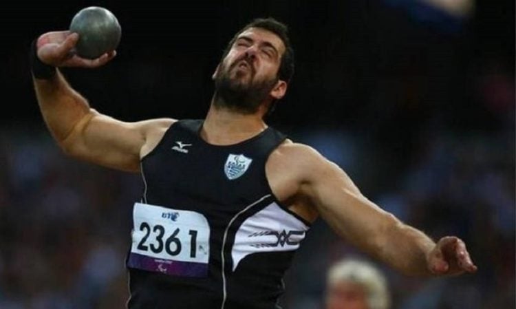 Ο Έλληνας πρωταθλητής μας Στράτος Νικολαΐδης