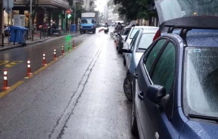 Άποψη της Μητροπόλεως στη Θεσσαλονίκη, σήμερα μετά την πρωινή βροχή (φωτ: Χ. Ιωαννίδης)