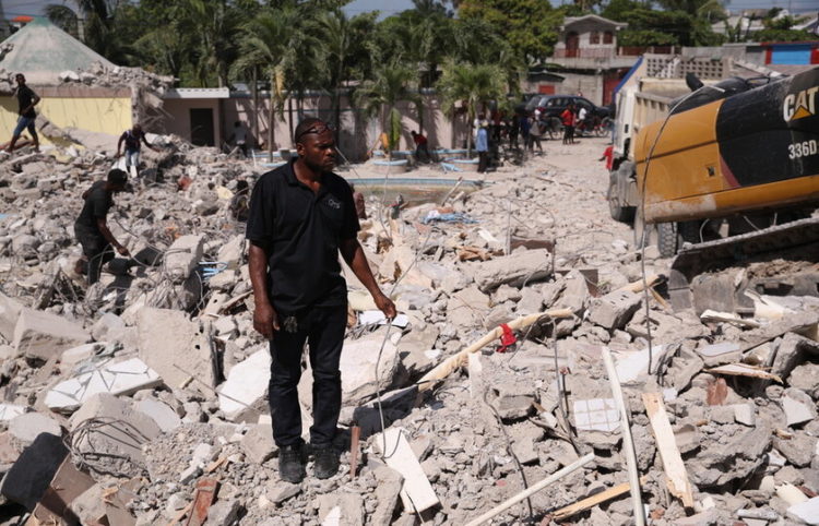 Από τον πρόσφατο σεισμό στην Αϊτή (φωτ.: EPA/ Orlando Barria)
