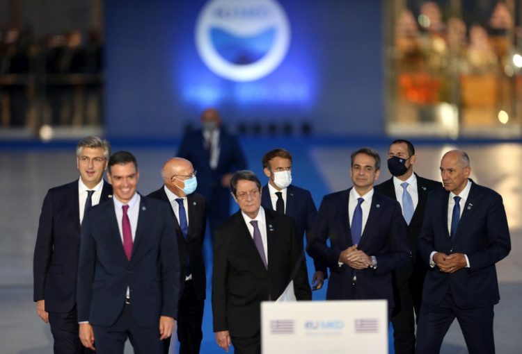 Οι ηγέτες των χωρών που συμμετέχουν στην EUMED 9, στη Σύνοδο Κορυφής των Μεσογειακών χωρών της Ευρωπαϊκής Ένωσης, στο Κέντρο Πολιτισμού Ίδρυμα Σταύρος Νιάρχος, Αθήνα (φωτ.: ΑΠΕ-ΜΠΕ/Ορέστης Παναγιώτου)