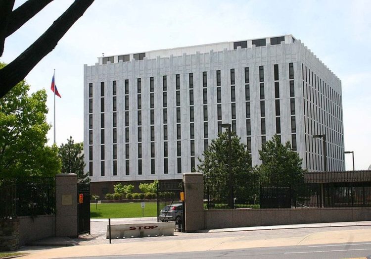 Η πρεσβεία της Ρωσίας στην Ουάσινγκτον (φωτ.: commons.wikimedia.org/Flickr)