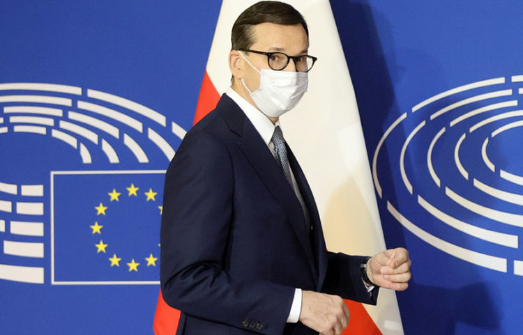 Ο πρωθυπουργός της Πολωνίας Ματέους Μοραβιέτσι (φωτ.: EPA / Ronald Wittek / Pool)