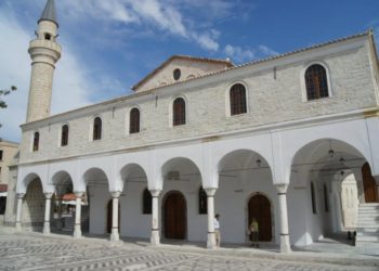 Η εκκλησία των Εισοδίων της Θεοτόκου στα Αλάτσατα. Κτισμένη το 1832. Σήμερα λειτουργεί ως μουσουλμανικό τέμενος (πηγή: facebook.com/alatsata)