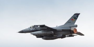 (Φωτ. αρχείου: Turkish F-16, Trident Juncture 15)