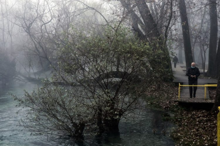 Ομίχλη στην πόλη της Δράμας (φωτ.:EUROKINISSI/Δημήτρης Μεσσήνης)
