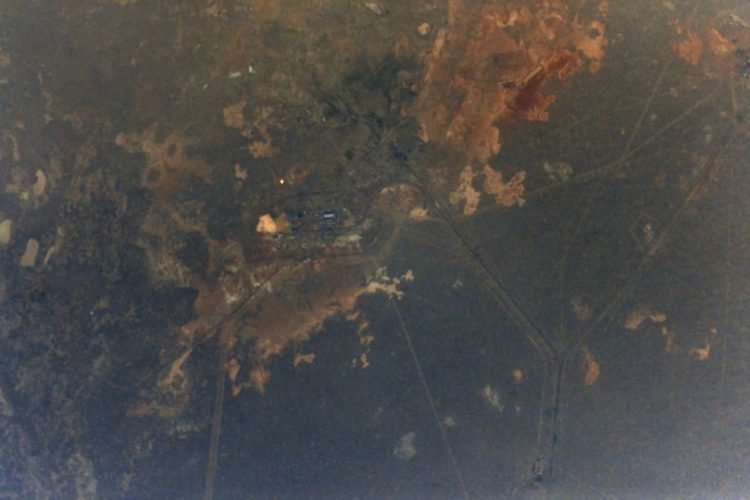 Άποψη της Γης από το Διεθνή Διαστημικό Σταθμό. Τη φωτογραφία έχει τραβήξει ο κοσμοναύτης της Roscosmos Ιβάν Βάγκνερ (φωτ.: EPA/Ivan Vagner/ROSCOSMOS HANDOUT)