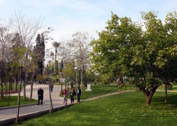 Άποψη από το Πάρκο Ριζάρη (φωτ.: EUROKINISSI/ Γουλιέλμος Αντωνίου)